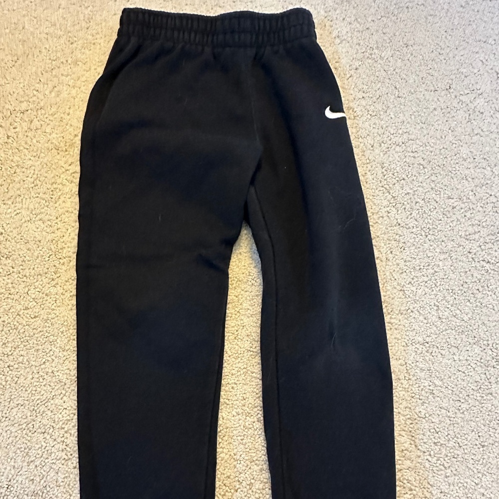 Nike Black Sweatpants, Boys 7